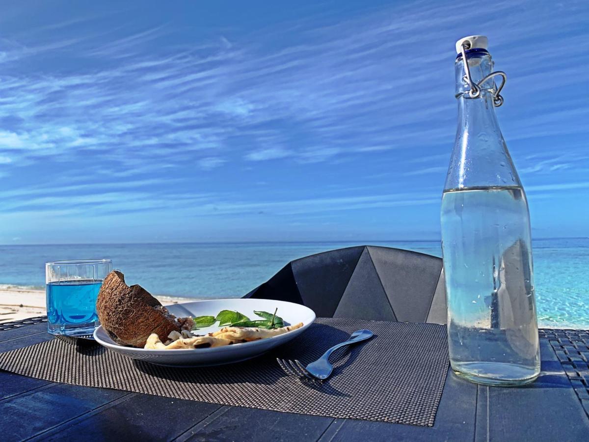 Hotel Niru Isle Maldives Gaafaru Exterior foto