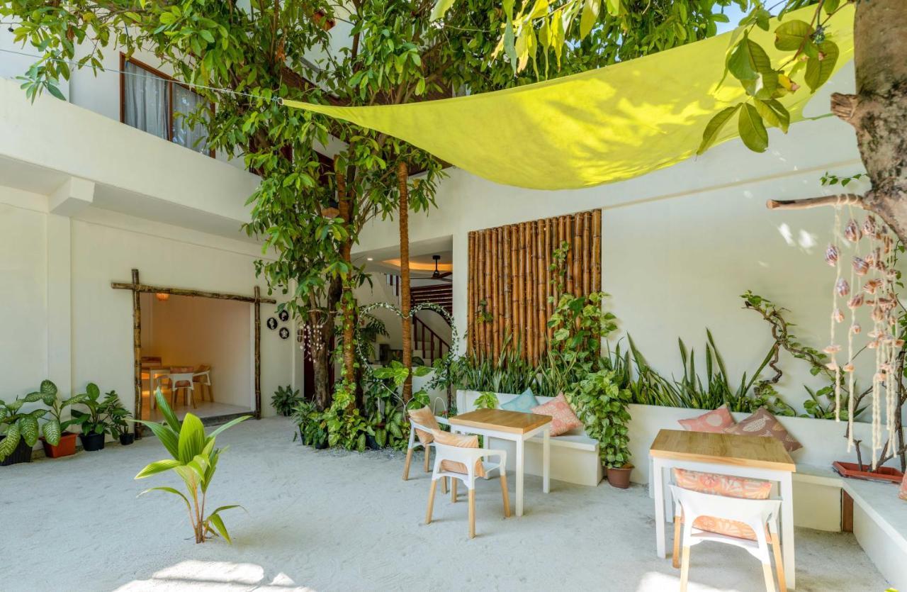 Hotel Niru Isle Maldives Gaafaru Exterior foto